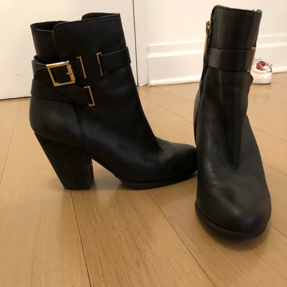 Vince Camuto Black Bootie